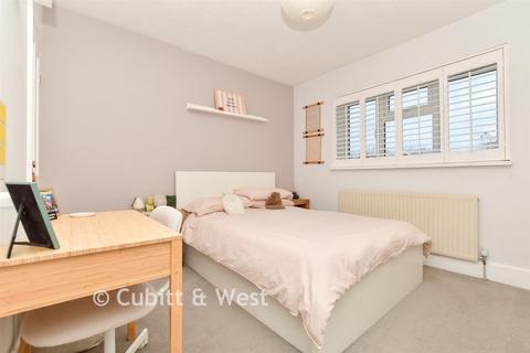undefined, Downs Road, Sutton SM2