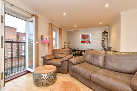 1 bedroom flat for sale, Trafalgar Court, Cobham, Surrey