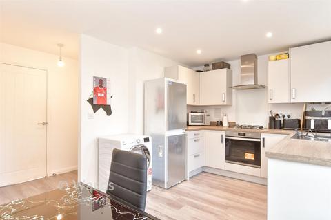 3 bedroom townhouse for sale, Worrall Drive, Wouldham, Rochester, Kent