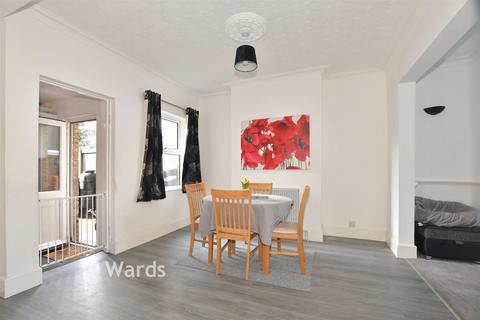 3 bedroom terraced house for sale, Avenue Road, Herne Bay, Kent