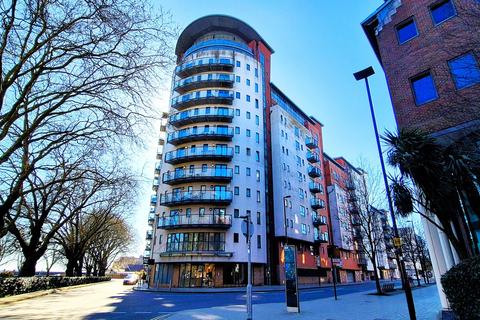 2 bedroom apartment to rent, CENTRAL, SO14
