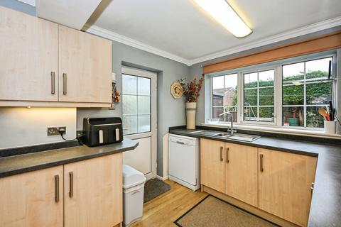 3 bedroom detached house for sale, Vincent Close, Warrington, WA5