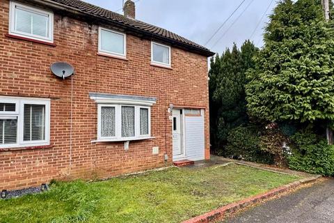 undefined, Long Close, Stopsley, Luton, Bedfordshire, LU2 9BJ