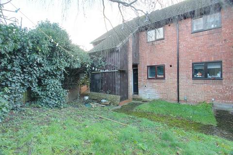1 bedroom end of terrace house to rent, Bushells Wharf, Tring