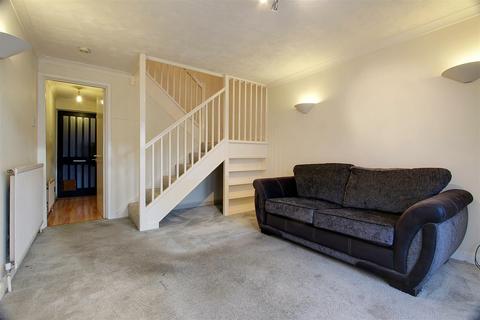 1 bedroom end of terrace house to rent, Bushells Wharf, Tring