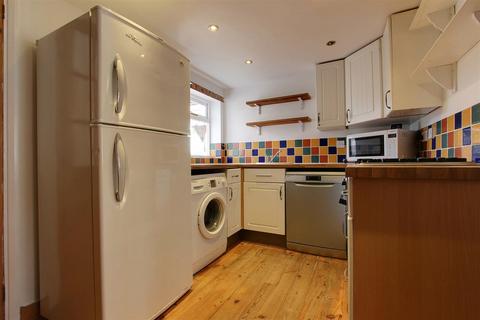 undefined, Henry Street, Tring
