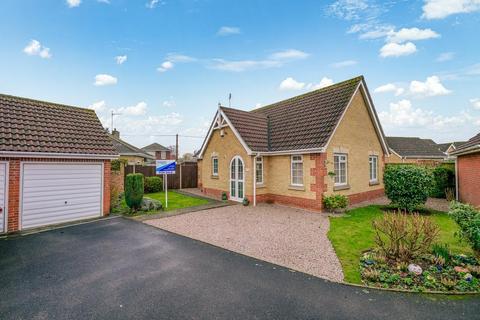 2 bedroom detached bungalow for sale, Southfields Close, Wisbech, Cambs, PE13 3XG