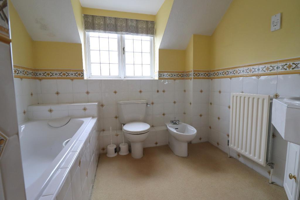 Bedroom 1 Ensuite