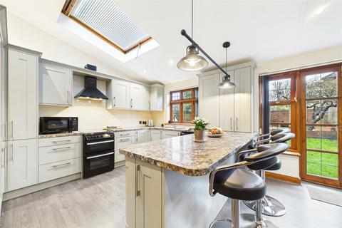 5 bedroom detached house for sale, St. Lukes Road, Maidenhead, Berkshire, SL6
