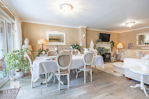 undefined, Richmond Park Crescent, Queens Park, BH8 9BU