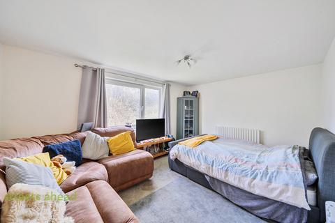 2 bedroom apartment for sale, Menlo Gardens, London, SE19