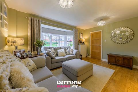 4 bedroom detached house for sale, Campden Close, Redditch B97