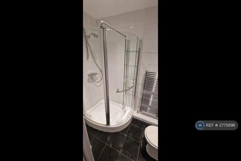 undefined, Wickford Close, Romford, RM3