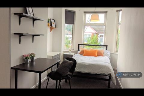 undefined, Belgrave Avenue, Manchester, M14