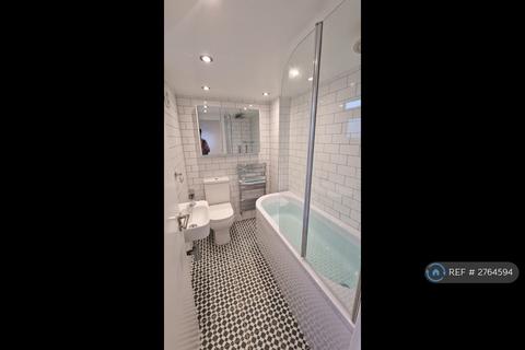 undefined, Clapton, London, E5