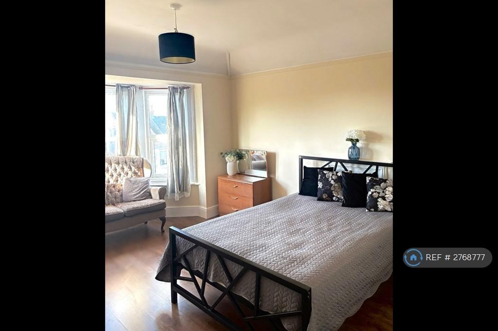 Double Bedroom