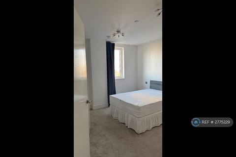 undefined, Healum Avenue, Southall, UB2