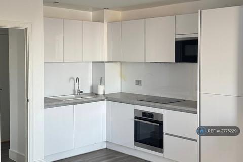 undefined, Healum Avenue All Bills Included, Southall, UB2