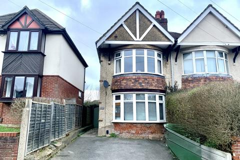 3 bedroom semi-detached house to rent, SWAYTHLING, SO17