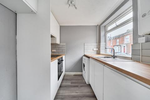 undefined, Victoria Street, Dunstable LU6