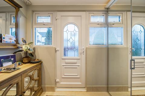 2 bedroom end of terrace house for sale, Cordingley Road, Ruislip, Middlesex