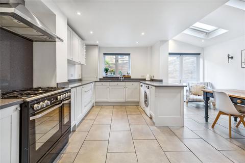4 bedroom house for sale, Nansen Road, SW11