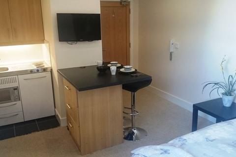 undefined, 15 Longfleet road