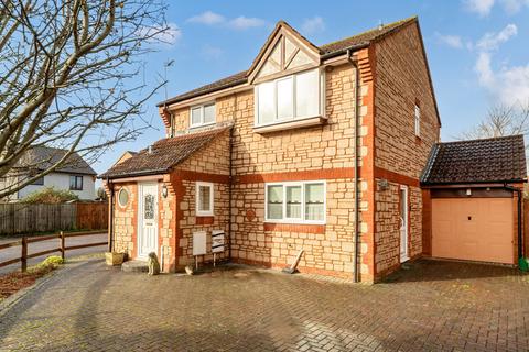4 bedroom detached house for sale, Millstream Gardens, Tonedale, Wellington, Somerset, TA21