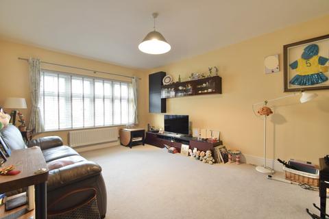undefined, Newland Close, Hamilton, Leicester, Leicestershire