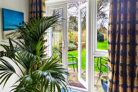 2 bedroom bungalow for sale, Arundel Road, Angmering, West Sussex
