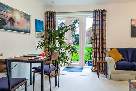 2 bedroom bungalow for sale, Arundel Road, Angmering, West Sussex