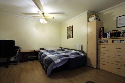 2 bedroom apartment to rent, Wessex Court, 120, The Avenue, Wembley, HA9