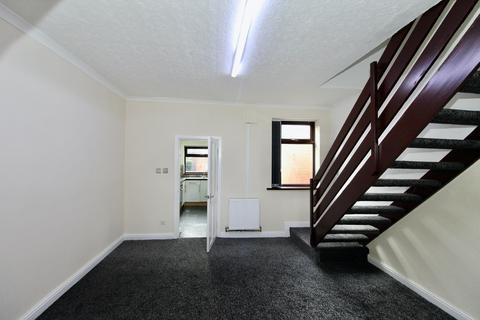 2 bedroom terraced house to rent, Rochdale OL11