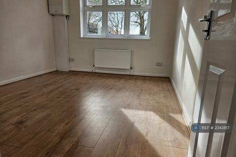 1 bedroom flat to rent, Valentine Road, Harrow, HA2