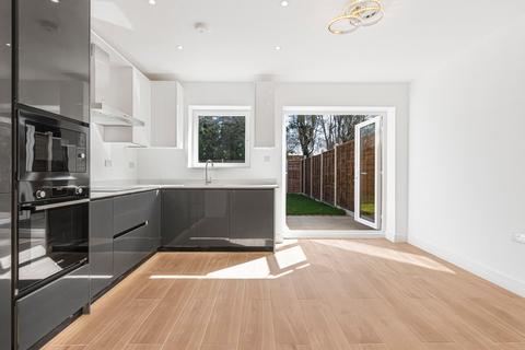 2 bedroom bungalow for sale, Champagne Walk, 6A Dudley Road, Finchley, London, N3