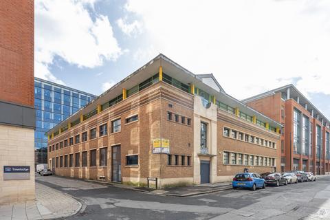Office to rent, 63 St Thomas St Bristol BS1 6JZ