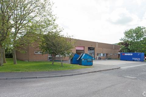 Warehouse to rent, Lynx Cres Weston Super Mare BS24 9DJ
