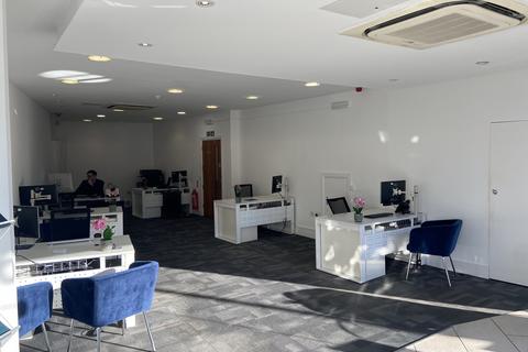 Office to rent, 6 Badminton Rd Bristol BS16 6BB