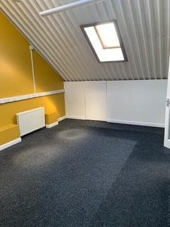 Industrial unit to rent, 22a Griffin Rd Clevedon BS21 6HH