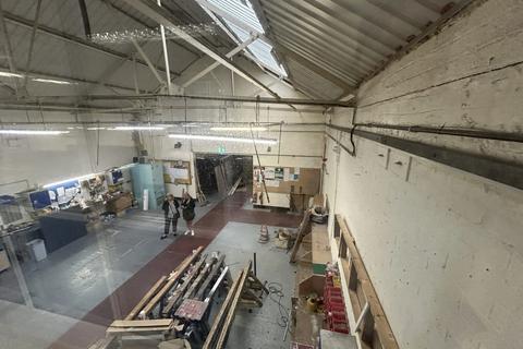Distribution warehouse for sale, 302-303 Third Avenue Bristol BS14 9BZ