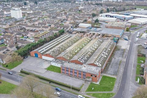 Factory to rent, Winterstoke Rd Weston Super Mare BS24 9AT