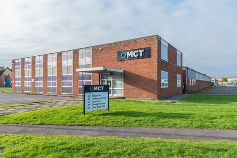 Factory to rent, Winterstoke Rd Weston Super Mare BS24 9AT
