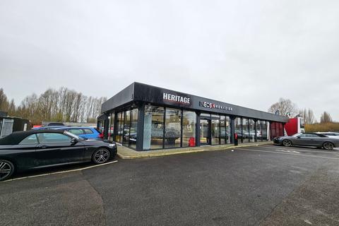 Retail property (high street) to rent, 209 Westgate St Gloucester GL1 2RN