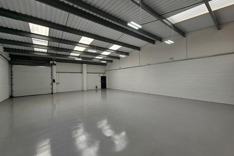 Warehouse to rent, Lynx Cres Weston Super Mare BS24 9DJ