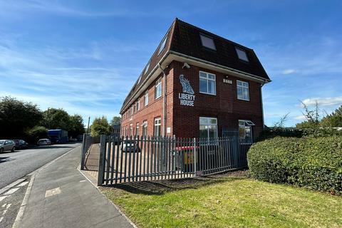 Office to rent, South Liberty Ln Bristol BS3 2ST