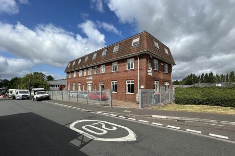 Office to rent, South Liberty Ln Bristol BS3 2ST