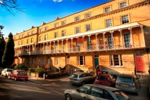 Office to rent, 69-71 Oakfield Rd Bristol BS8 2BB