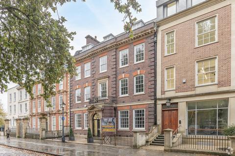 Office to rent, 30 Queen Sq Bristol BS1 4ND