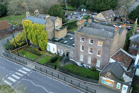 Office to rent, 58-60 Silver St Enfield EN1 3EP