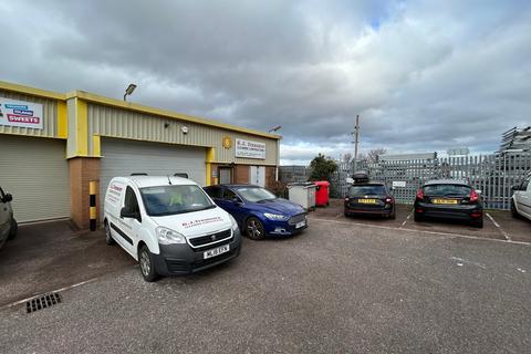 Industrial development to rent, Novers Hl Bristol BS3 5QE